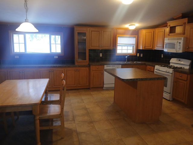 386 Methodist Hill Road, Enfield, NH 03748