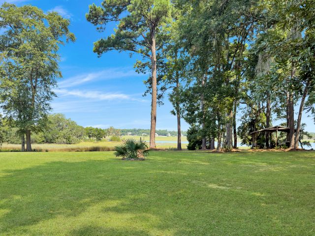 5490 Stono View Drive, Johns Island, SC 29455