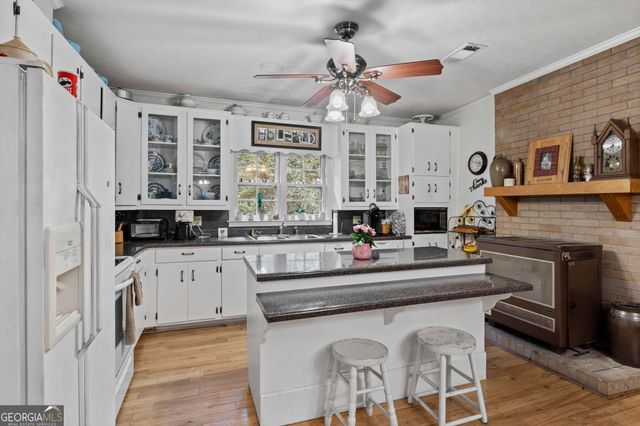 2037 Jeff Davis Road, Thomaston, GA 30286