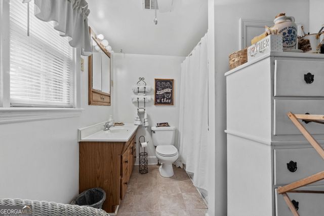 2037 Jeff Davis Road, Thomaston, GA 30286