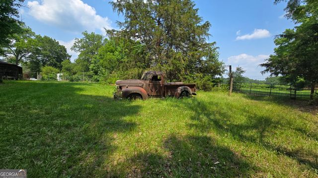 2037 Jeff Davis Road, Thomaston, GA 30286