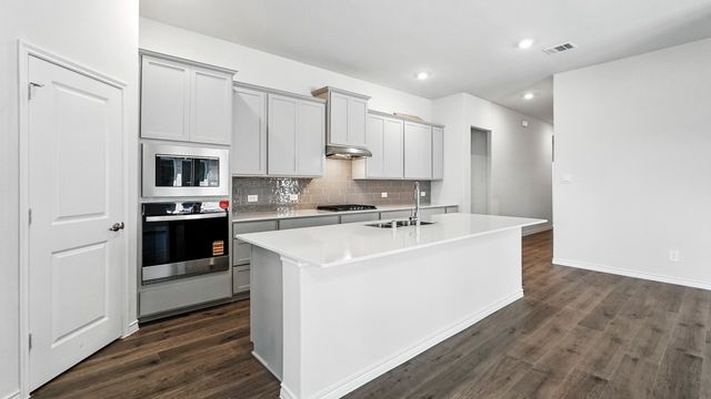 2311 Conquest Drive, Royse City, TX 75189