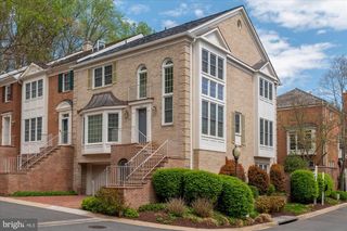 8001 QUARRY RIDGE WAY, Bethesda, MD 20817