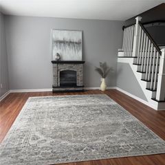 1831 Sherwood Forest Street 20, Houston, TX 77043