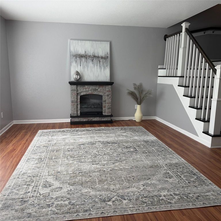 1831 Sherwood Forest Street 20, Houston, TX 77043