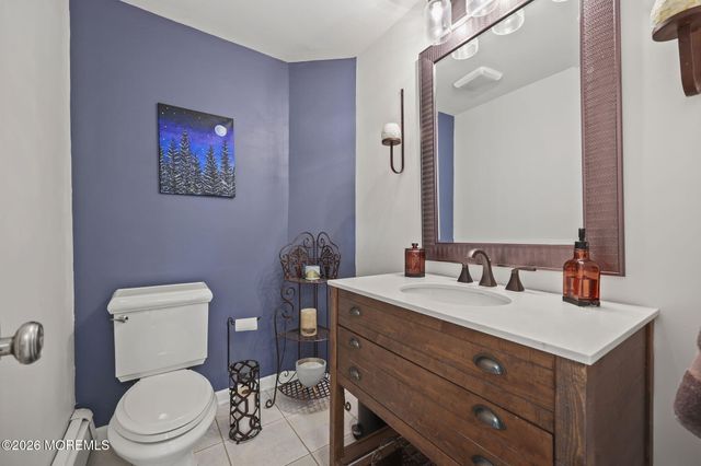 88 Tower Hill Drive, Red Bank, NJ 07701