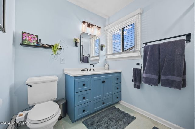 88 Tower Hill Drive, Red Bank, NJ 07701