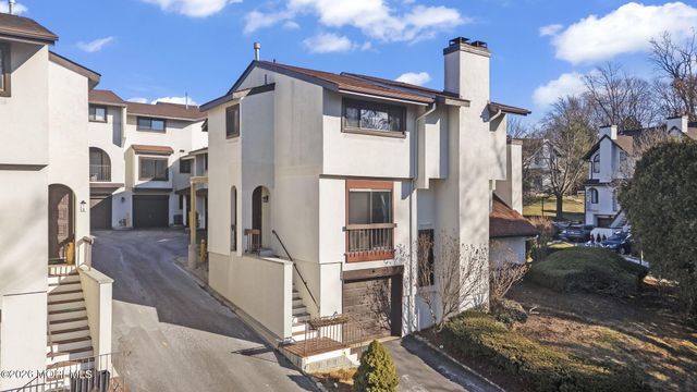 88 Tower Hill Drive, Red Bank, NJ 07701