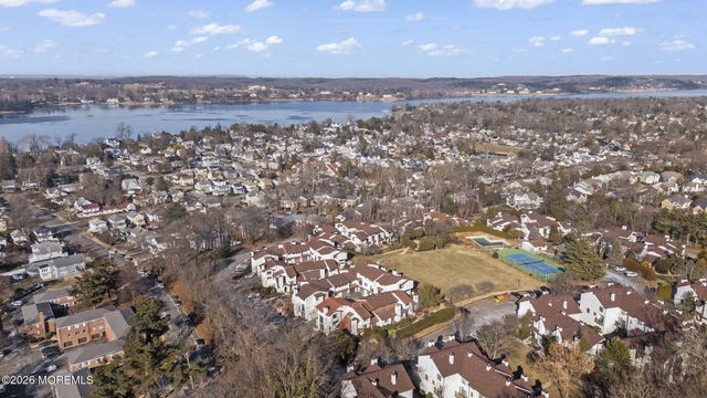 88 Tower Hill Drive, Red Bank, NJ 07701
