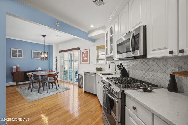 88 Tower Hill Drive, Red Bank, NJ 07701