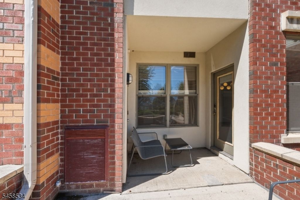 24 Ave At Port Imperial B37, West New York Town, NJ 07093 — photo 2