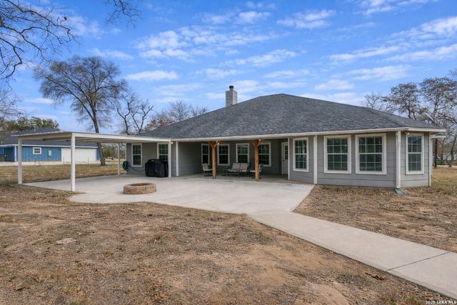 210 Inwood, Poteet, TX 78065