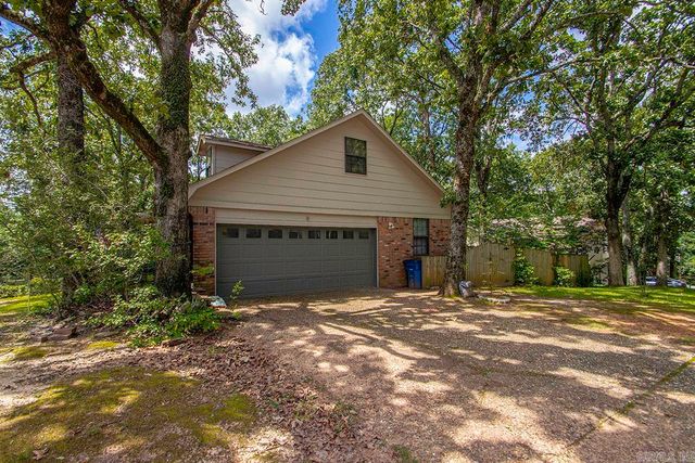 1 Cedar Creek Court, North Little Rock, AR 72116
