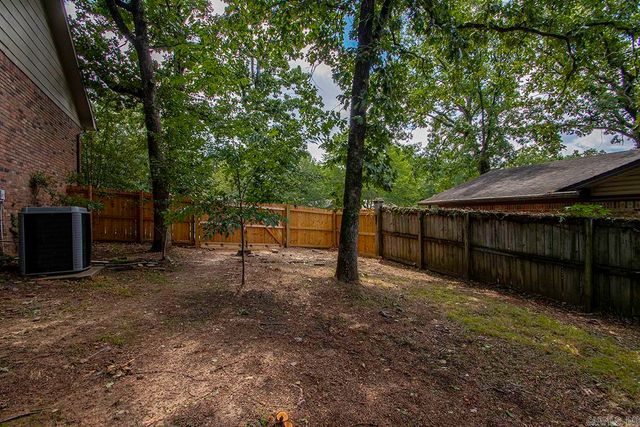 1 Cedar Creek Court, North Little Rock, AR 72116