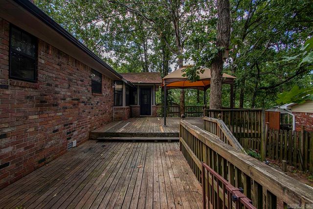 1 Cedar Creek Court, North Little Rock, AR 72116