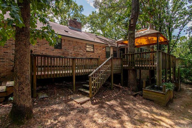 1 Cedar Creek Court, North Little Rock, AR 72116