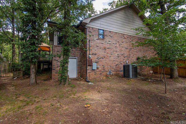 1 Cedar Creek Court, North Little Rock, AR 72116