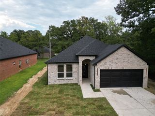 118 Dogwood Drive, Trinidad, TX 75163