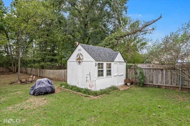 122 Dogwood South Lane, Haughton, LA 71037