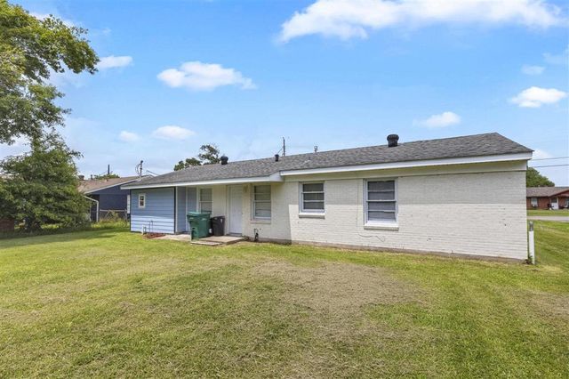 306 Louisiana Avenue, Sulphur, LA 70663