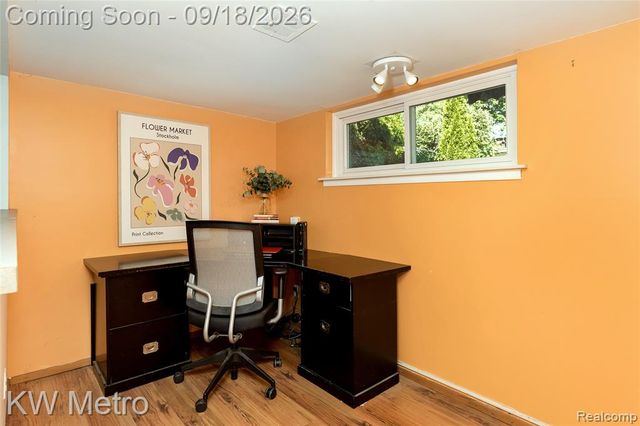 595 Shenandoah Drive, Clawson, MI 48017