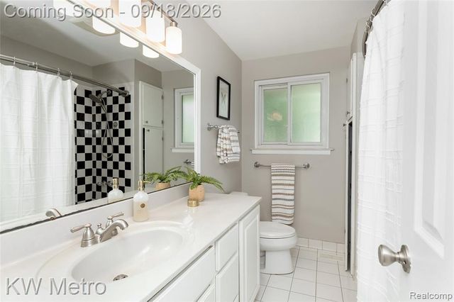 595 Shenandoah Drive, Clawson, MI 48017