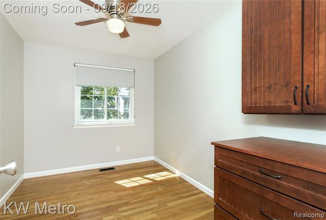 595 Shenandoah Drive, Clawson, MI 48017