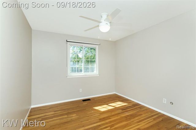 595 Shenandoah Drive, Clawson, MI 48017