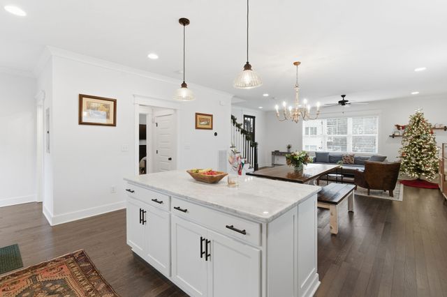 137 Elmhurst Ave, Nashville, TN 37207