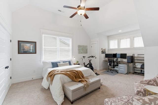 137 Elmhurst Ave, Nashville, TN 37207