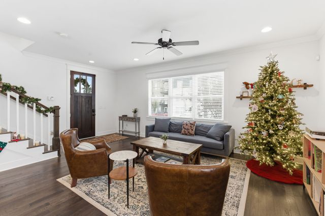 137 Elmhurst Ave, Nashville, TN 37207