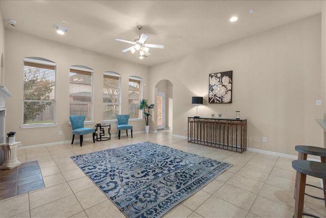 109 Hawke Bay Lane, Friendswood, TX 77546