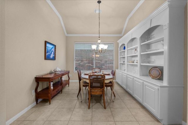 109 Hawke Bay Lane, Friendswood, TX 77546