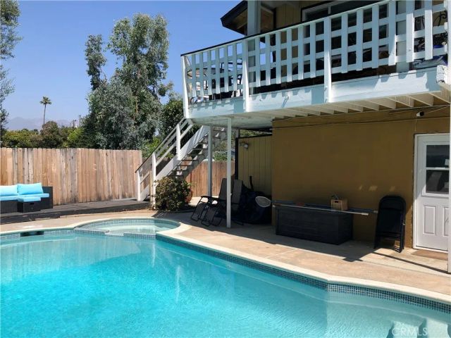 808 Orchard Drive B, Redlands, CA 92374