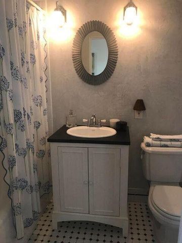 2507 S Indian River Drive, Fort Pierce, FL 34950