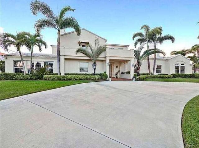 2507 S Indian River Drive, Fort Pierce, FL 34950