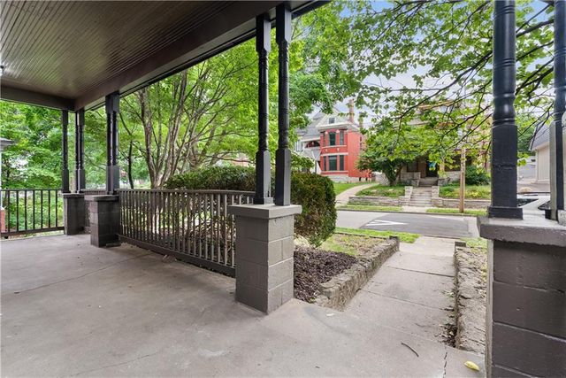505 GARFIELD Avenue, Kansas City, MO 64124
