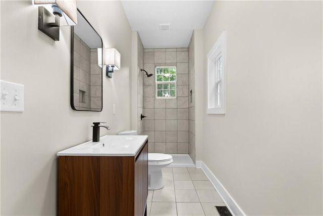 505 GARFIELD Avenue, Kansas City, MO 64124