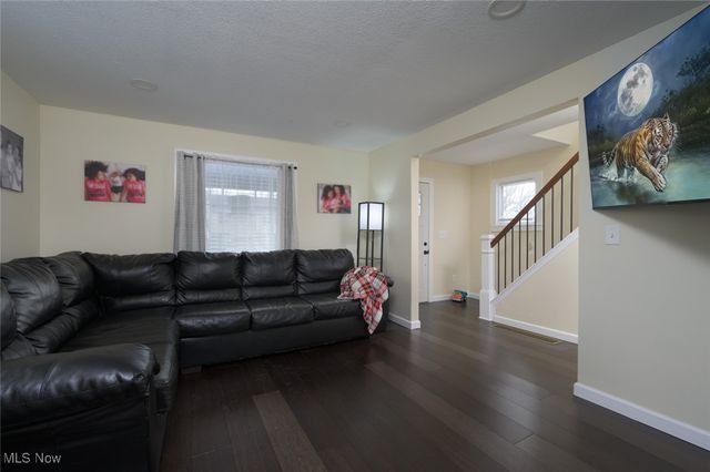 114 Russell Avenue, Niles, OH 44446