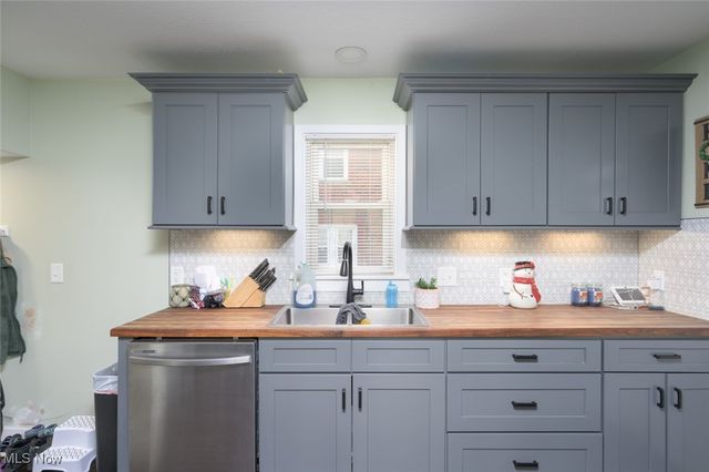 114 Russell Avenue, Niles, OH 44446