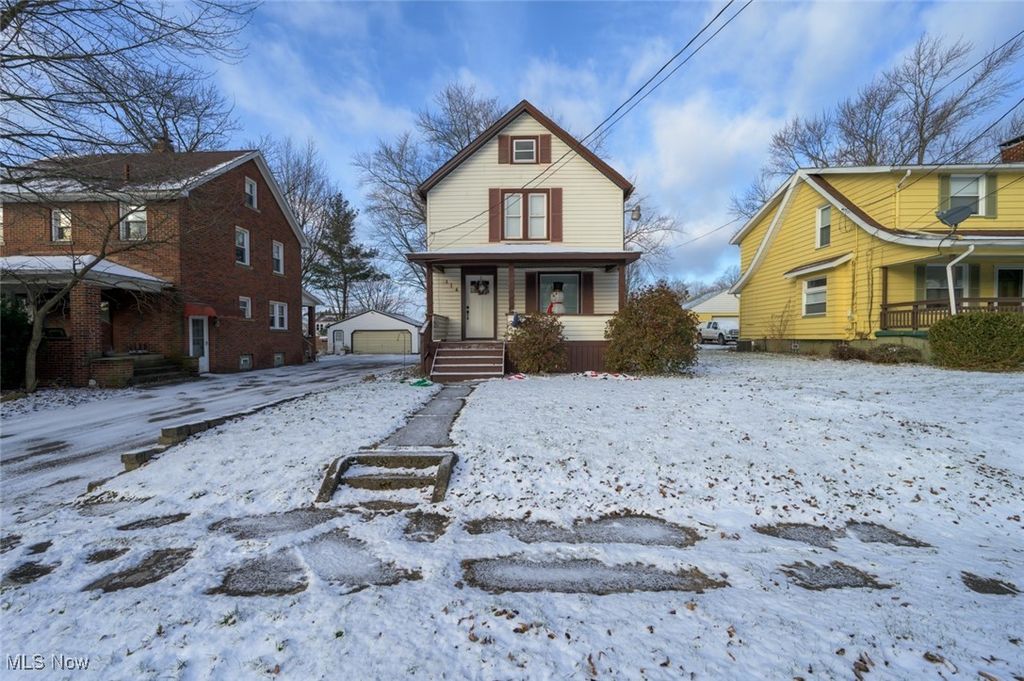 114 Russell Avenue, Niles, OH 44446