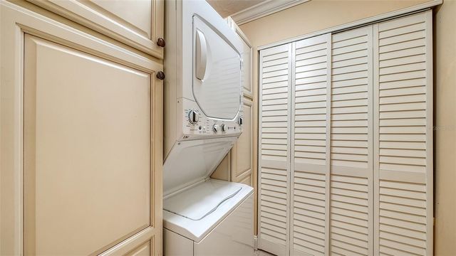 4489 LONGMEADOW 74, Sarasota, FL 34235
