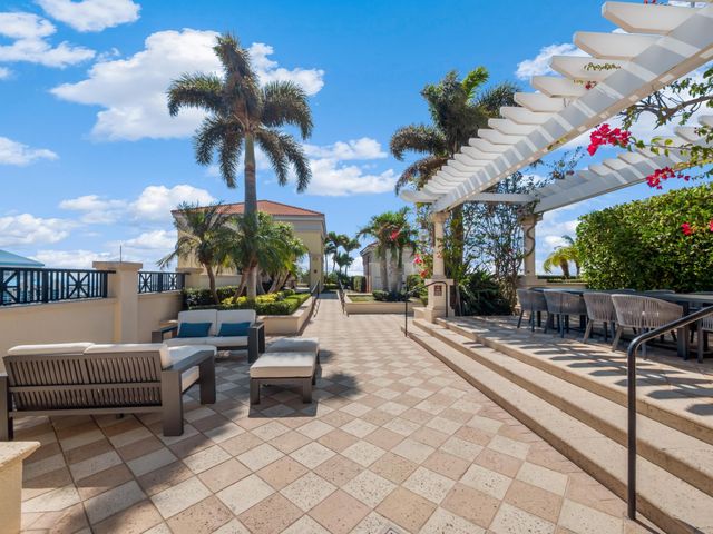 701 S Olive Avenue 2117, West Palm Beach, FL 33401