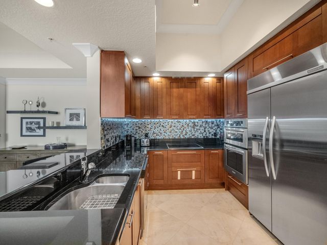 701 S Olive Avenue 2117, West Palm Beach, FL 33401