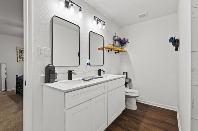 1807 W Belden Street, Sherman, TX 75092