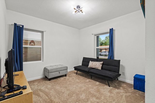 1807 W Belden Street, Sherman, TX 75092