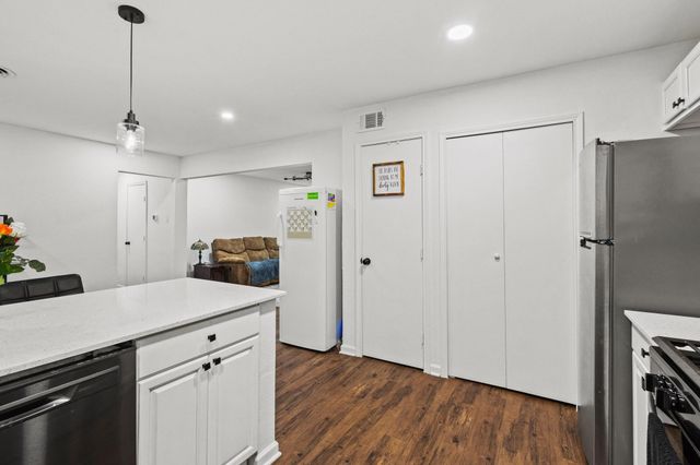 1807 W Belden Street, Sherman, TX 75092