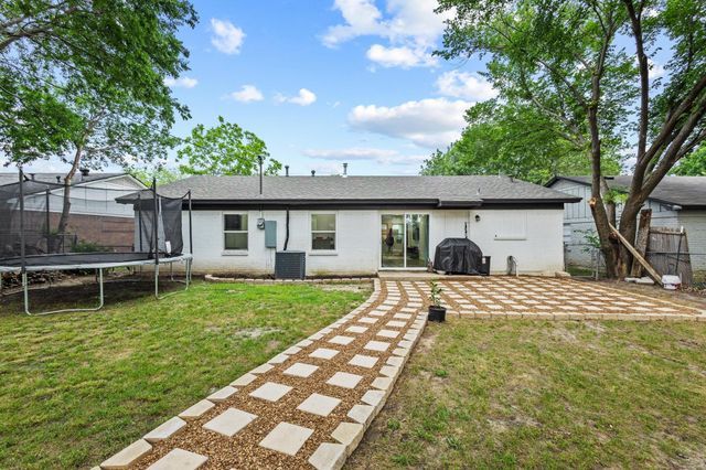 1807 W Belden Street, Sherman, TX 75092