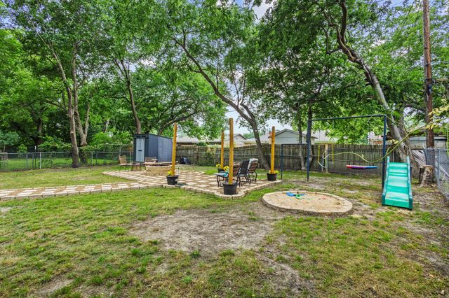 1807 W Belden Street, Sherman, TX 75092