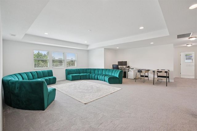 9508 PYRENEES PLACE, Seffner, FL 33584
